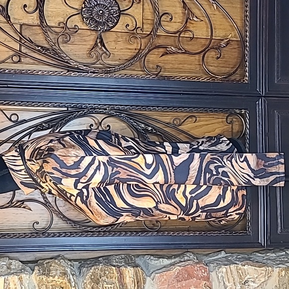 Shein Brown/Preve Marbled Print Long Sleeve Mock T-neck Top Size: M - Picture 9 of 14